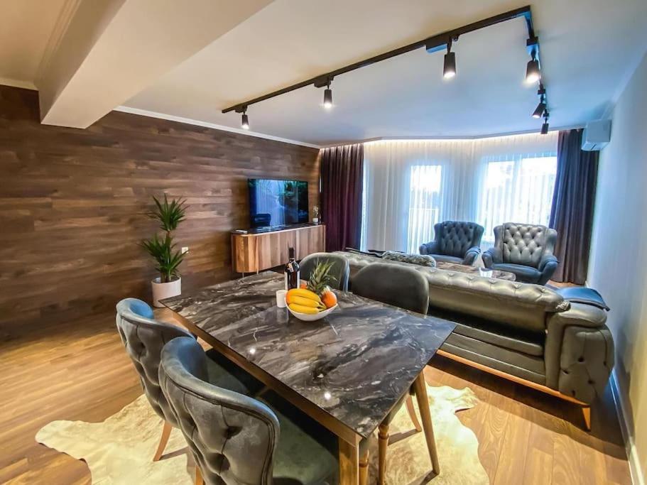 Lux Apart Karlovo Esterno foto